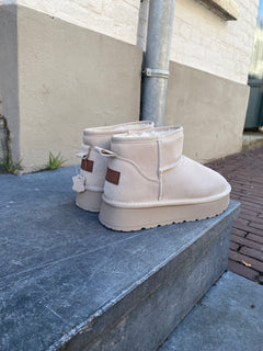 MUSTHAVE BOOTIES BEIGE