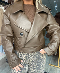 SHORT PU TRENCHCOAT BROWN