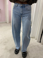 BARREL JEANS LIGHT BLUE