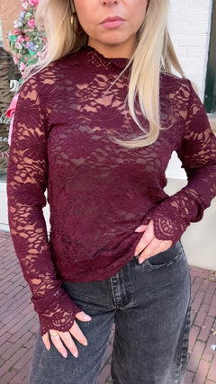AMOUR LACE TOP BURGUNDY
