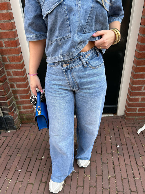 ASSYMETRIC ULTRA WIDE LEG