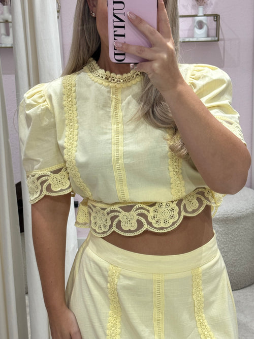 AZURE SET BUTTER YELLOW