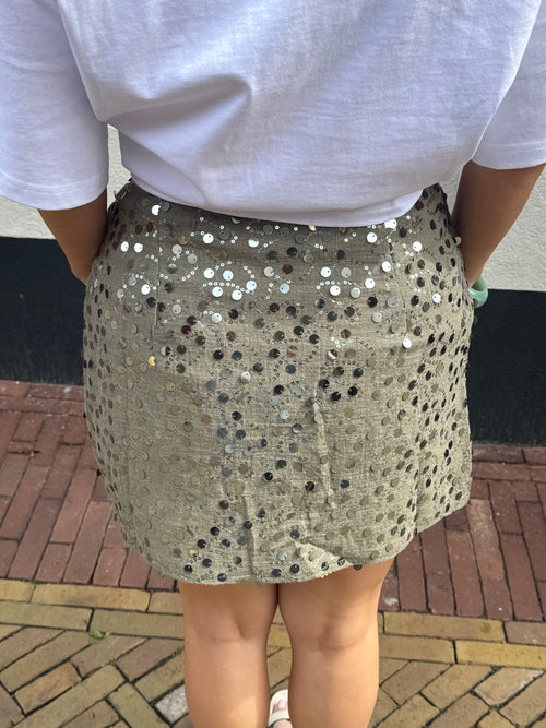 LE PAILLETTES SKORT GREEN