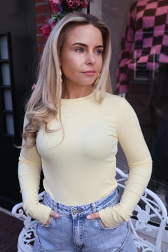 BASIC LONGSLEEVE BUTTER YELLOW