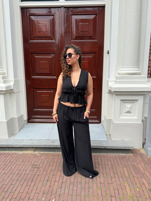 LOELOE SET BLACK