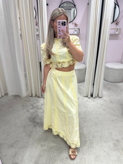 AZURE SET BUTTER YELLOW