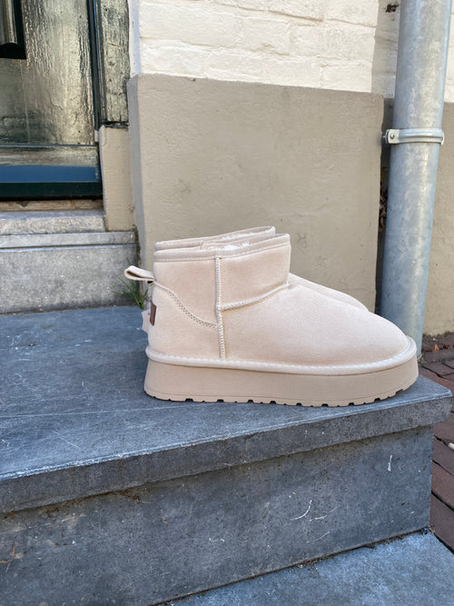 MUSTHAVE BOOTIES BEIGE