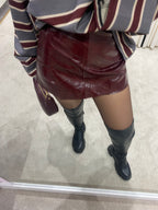 JESSY PU LAK SKORT BORDEAUX