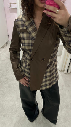 BROWN CHECKERED BLAZER