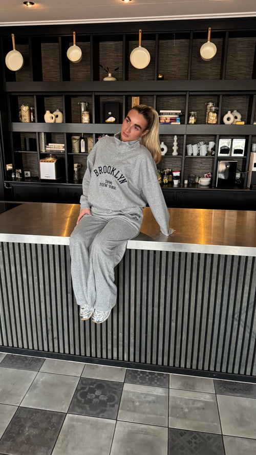 BROOKLYN TWO PIECE GREY