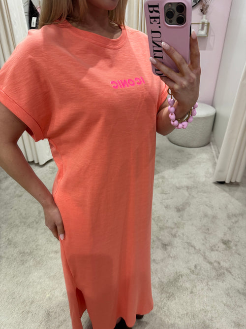 ICONIC TEE DRESS PEACH