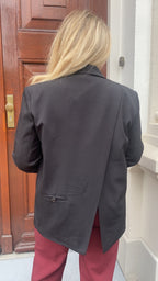 BACK SPLIT BLAZER BLACK