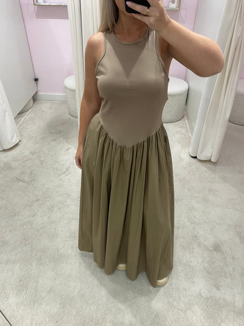 JOA DRESS TAUPE