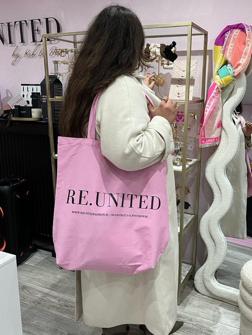 RE.UNITED SHOPPER