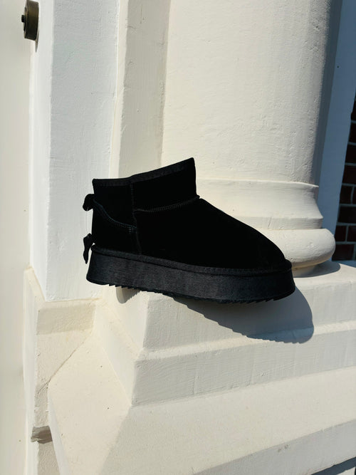 MUSTHAVE BOOTIES BLACK