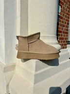 MUSTHAVE BOOTIES KHAKI