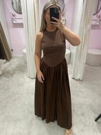 JOA DRESS DARK BROWN