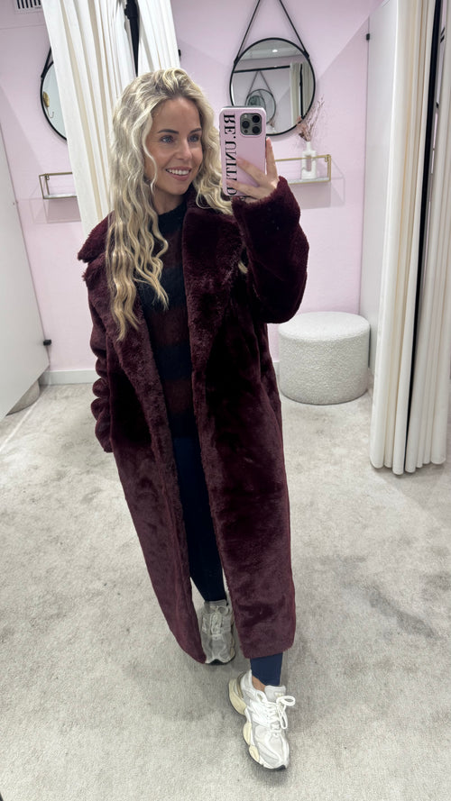 GIGI FAUX FUR MANTEL BORDEAUX