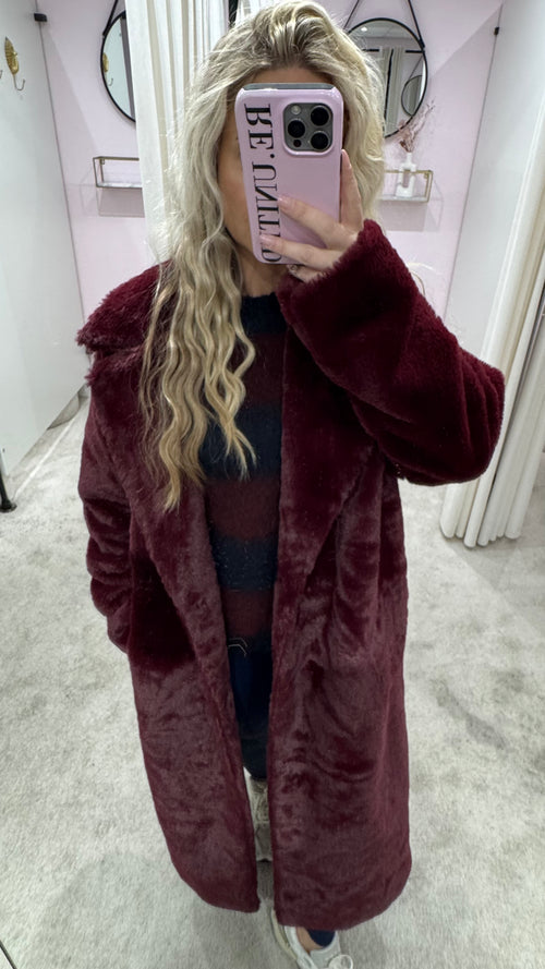 GIGI FAUX FUR MANTEL BORDEAUX